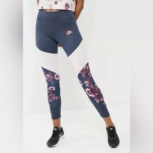 Nike Sportswear Essential Floral Printed 7/8 Legging Women Size Medium 921644